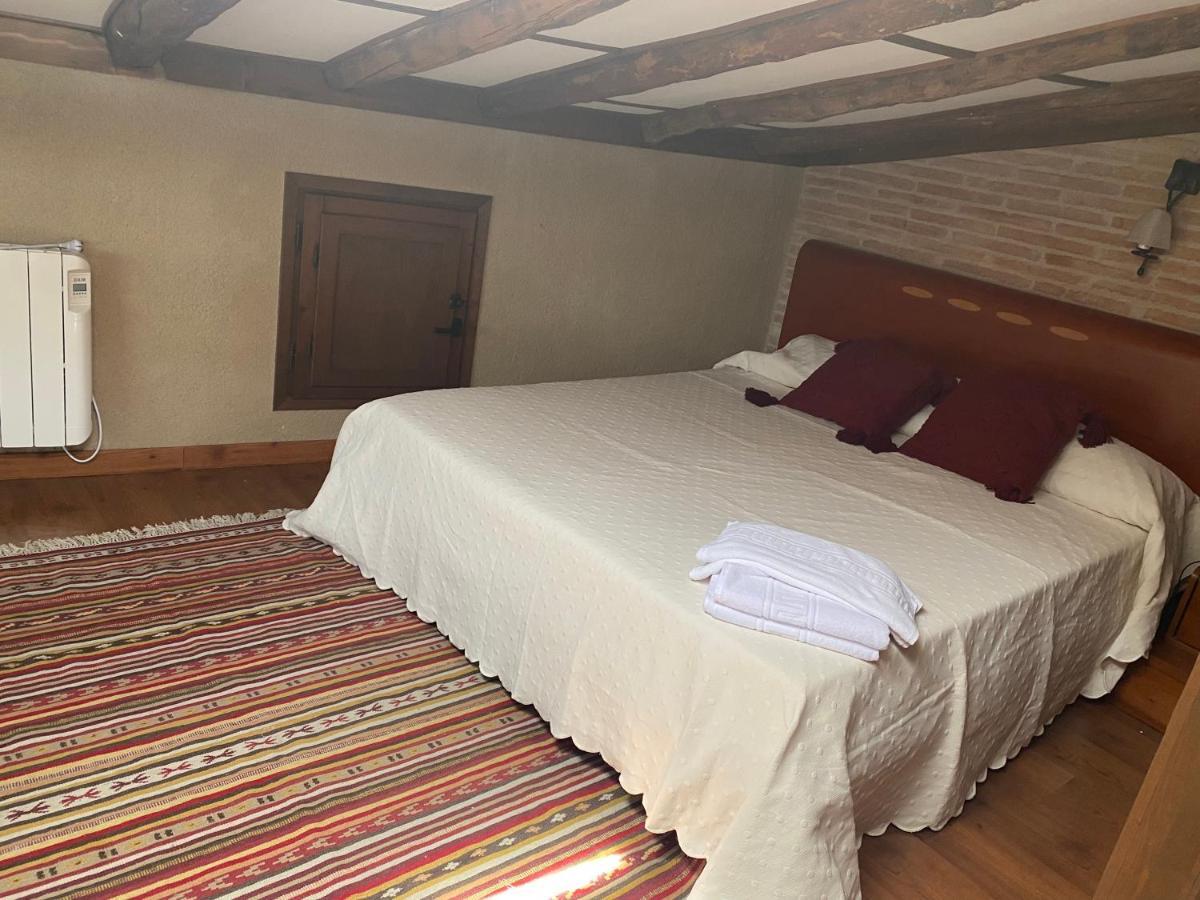 Casa Zapatero En Somontano Villa Salas Bajas Exteriör bild